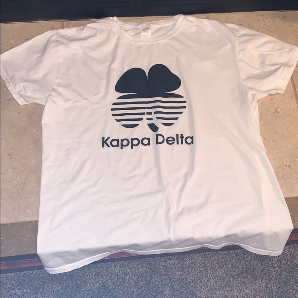 KAPPA DELTA SHAMROCK TEE